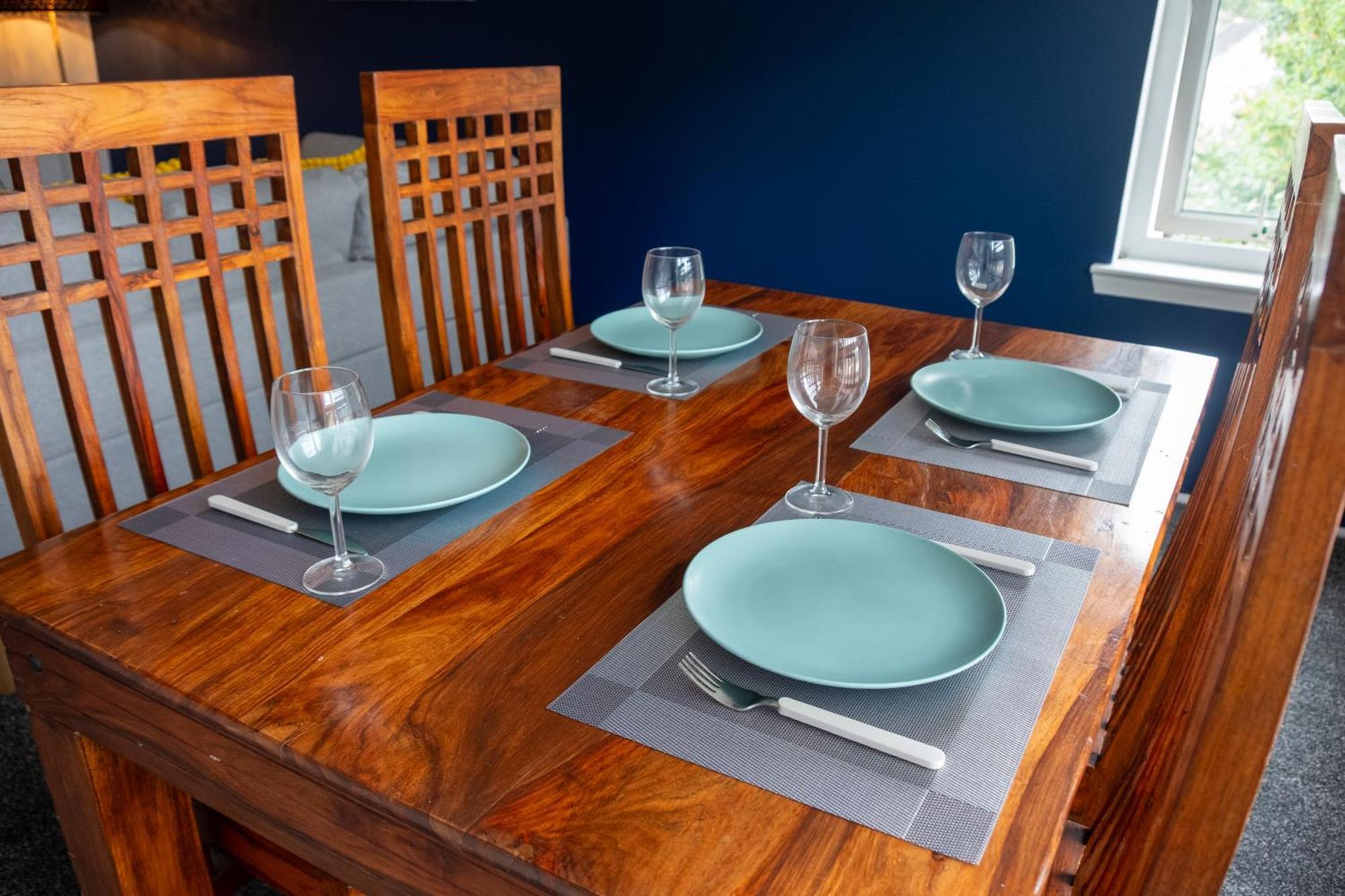 2 Bedroom Beautiful Apartment In Motherwell Mossend 외부 사진